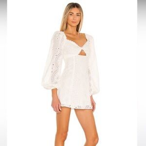 NWT Runaway The Label White Eyelet Off The Shoulder Long Sleeve Mini Dress 6